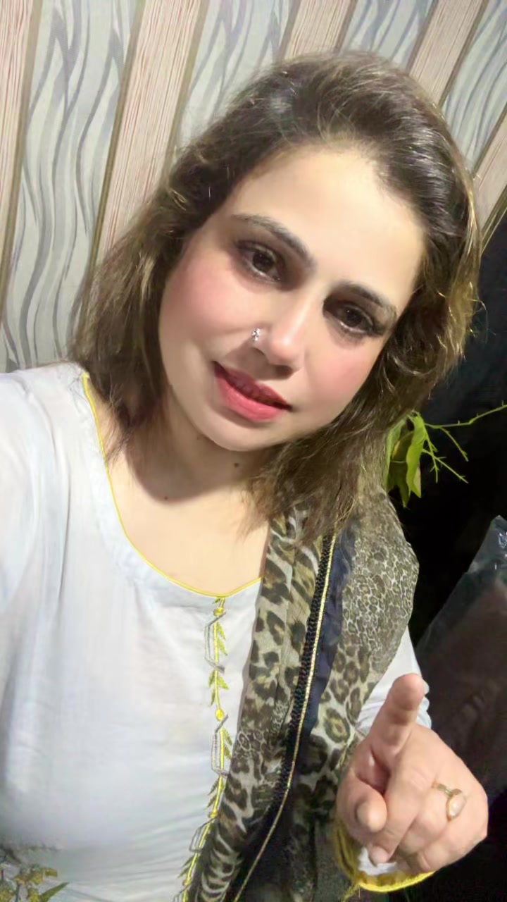 @Munazza rizvi Official