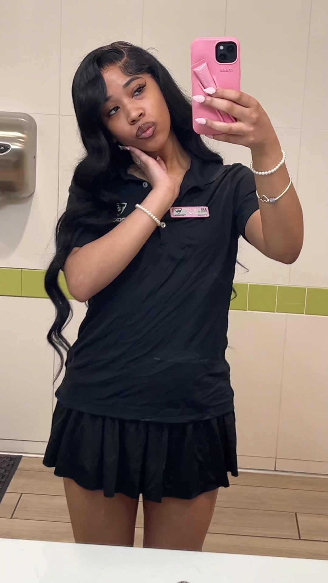 @ari😉