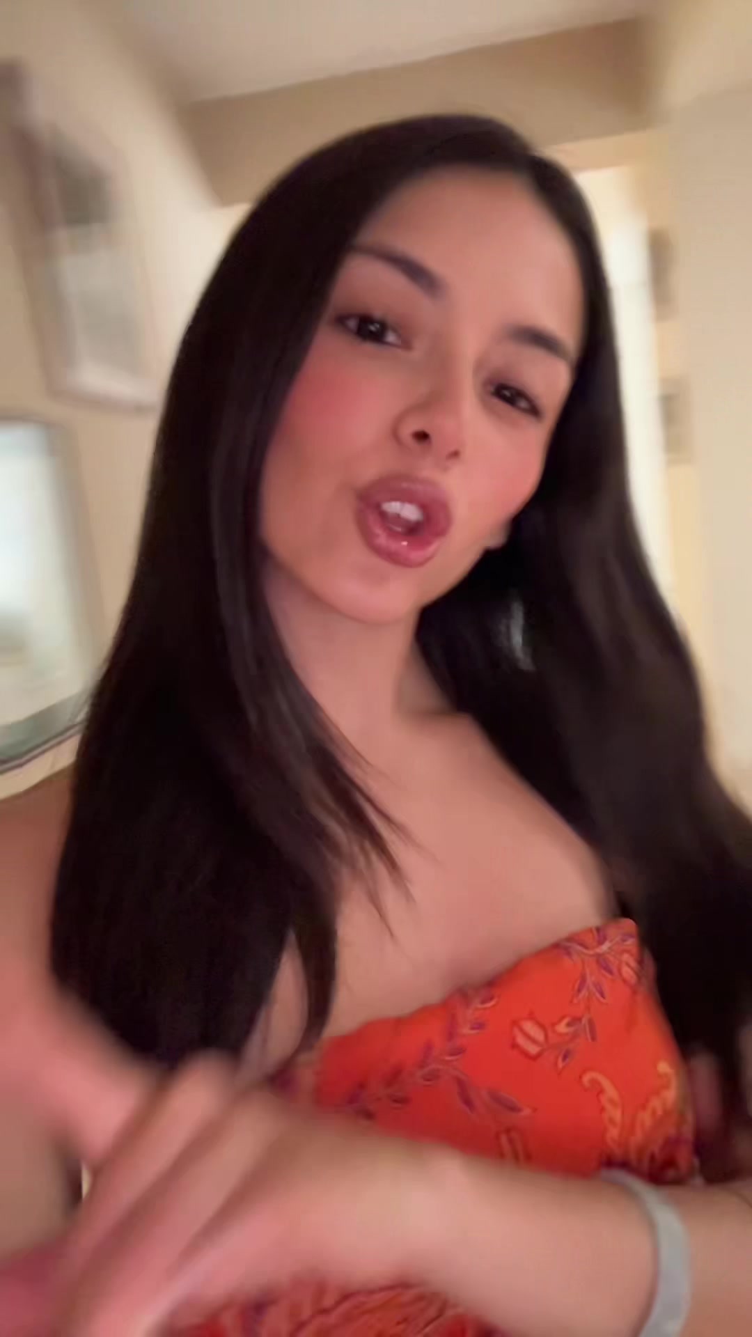 @Emilia Valentina
