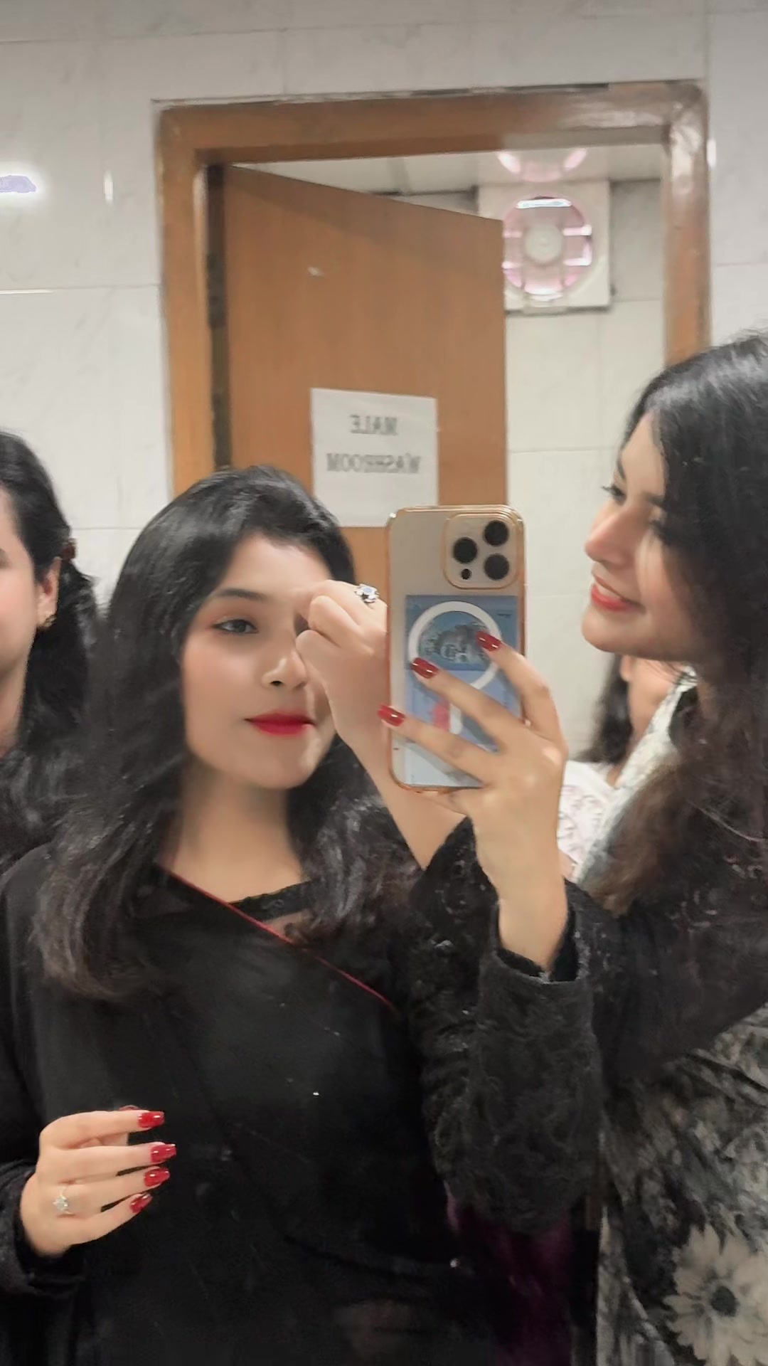 @mayaa_sardar