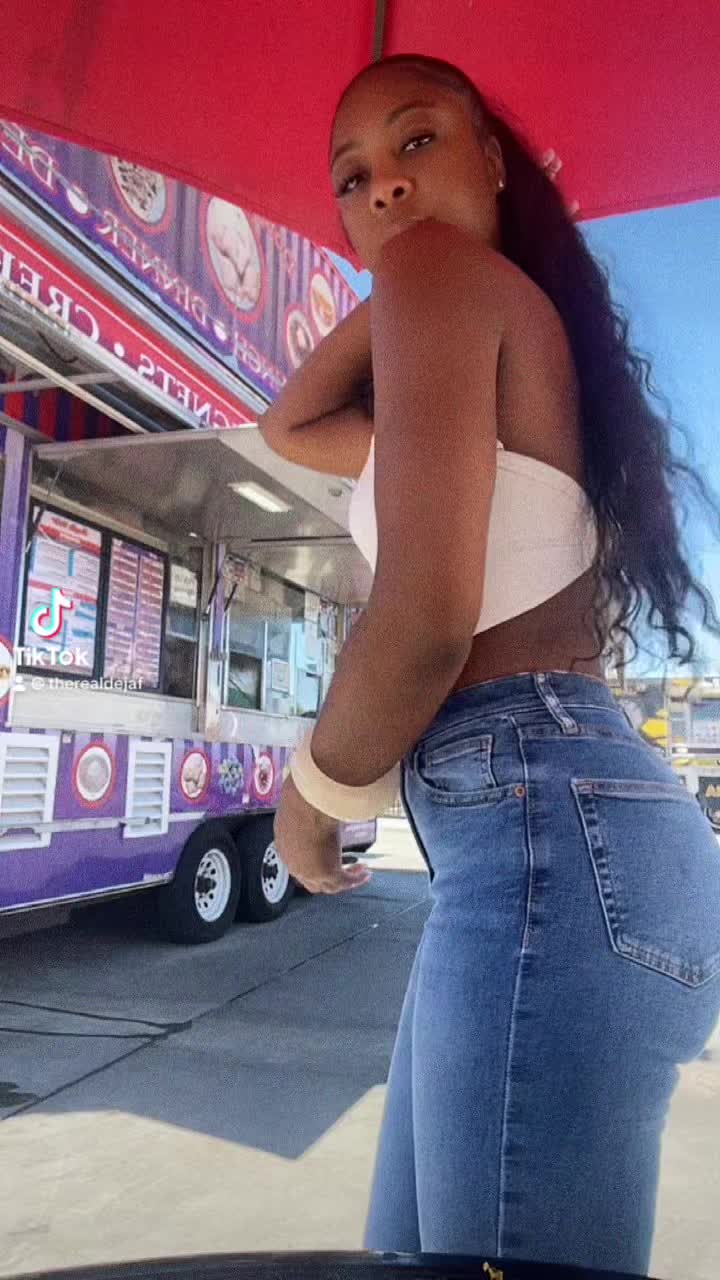 @Deja