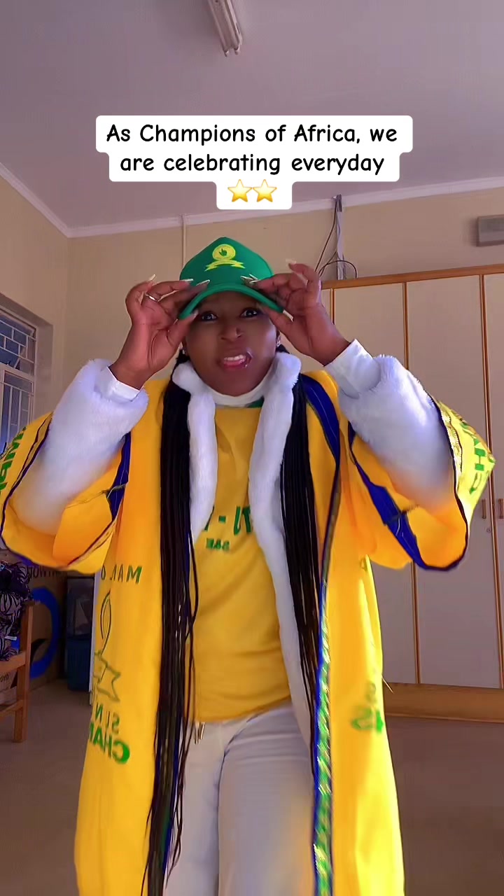@Tumi_The_Queen