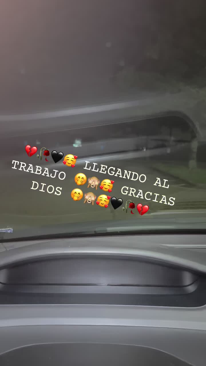 @SURY VELÁSQUEZ