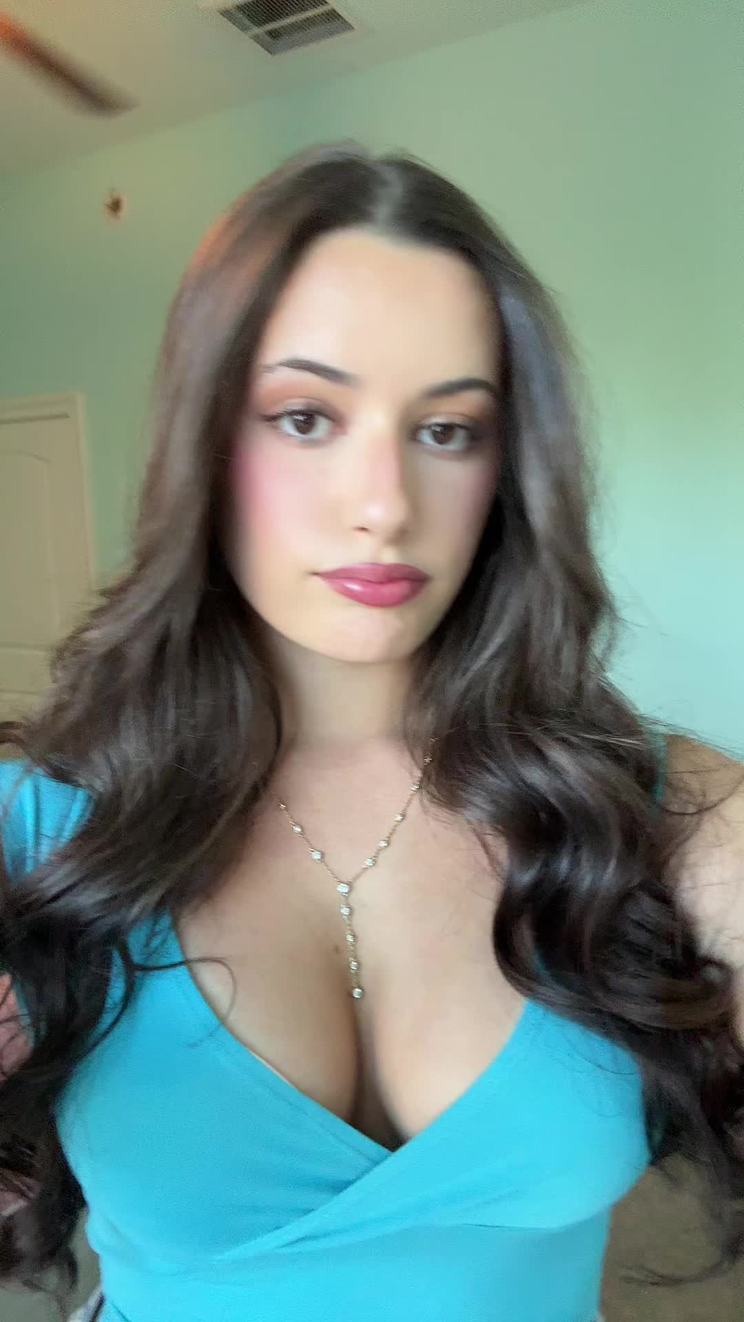@sophia