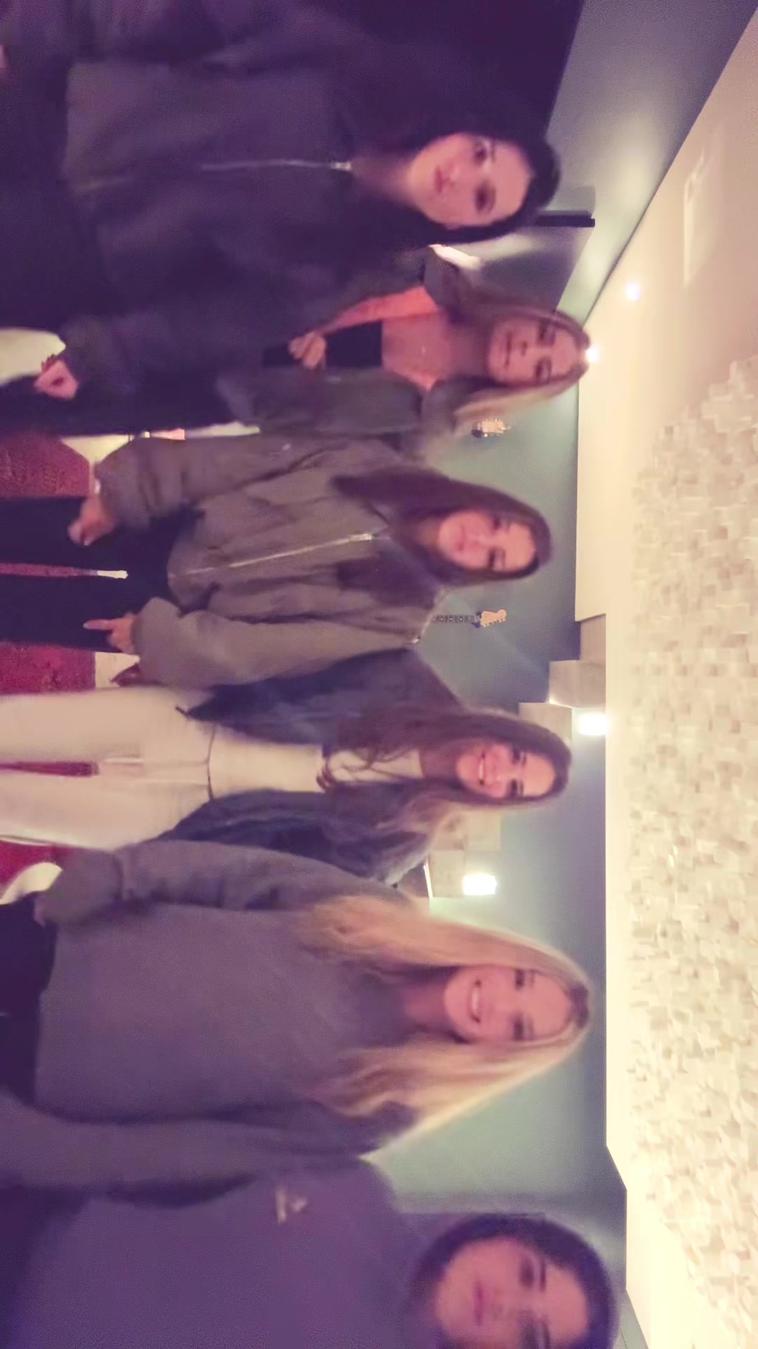 @🧟♀️