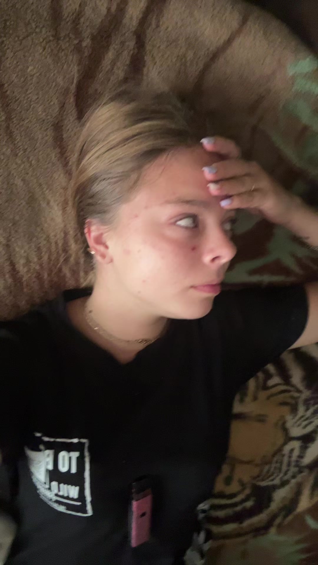 @Девушка,которой похуй на все🤭