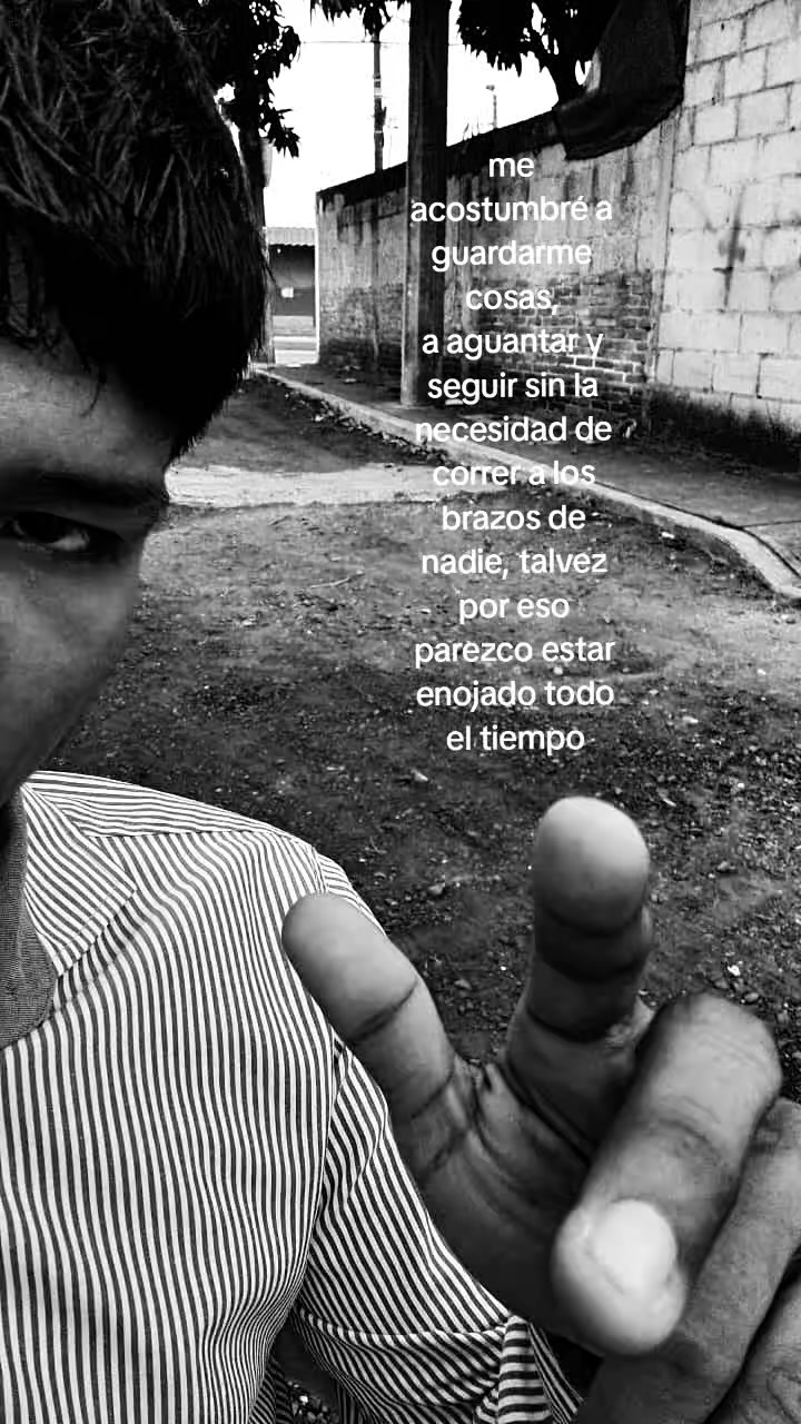 @🚶🏽♂️Aaron