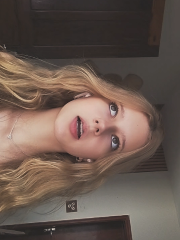 @Lavínia Neres