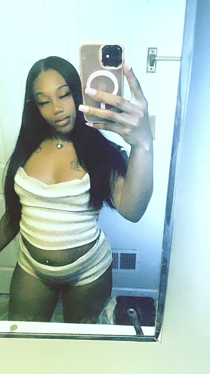 @ItgrNaomi💛