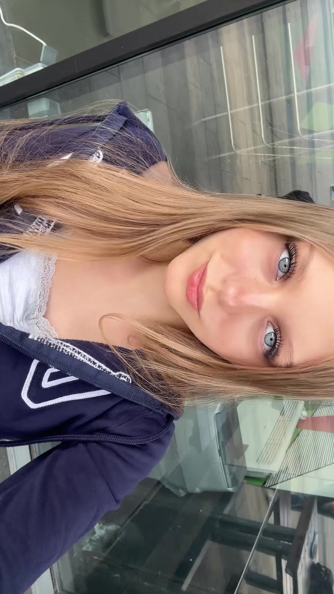@konstantaaa