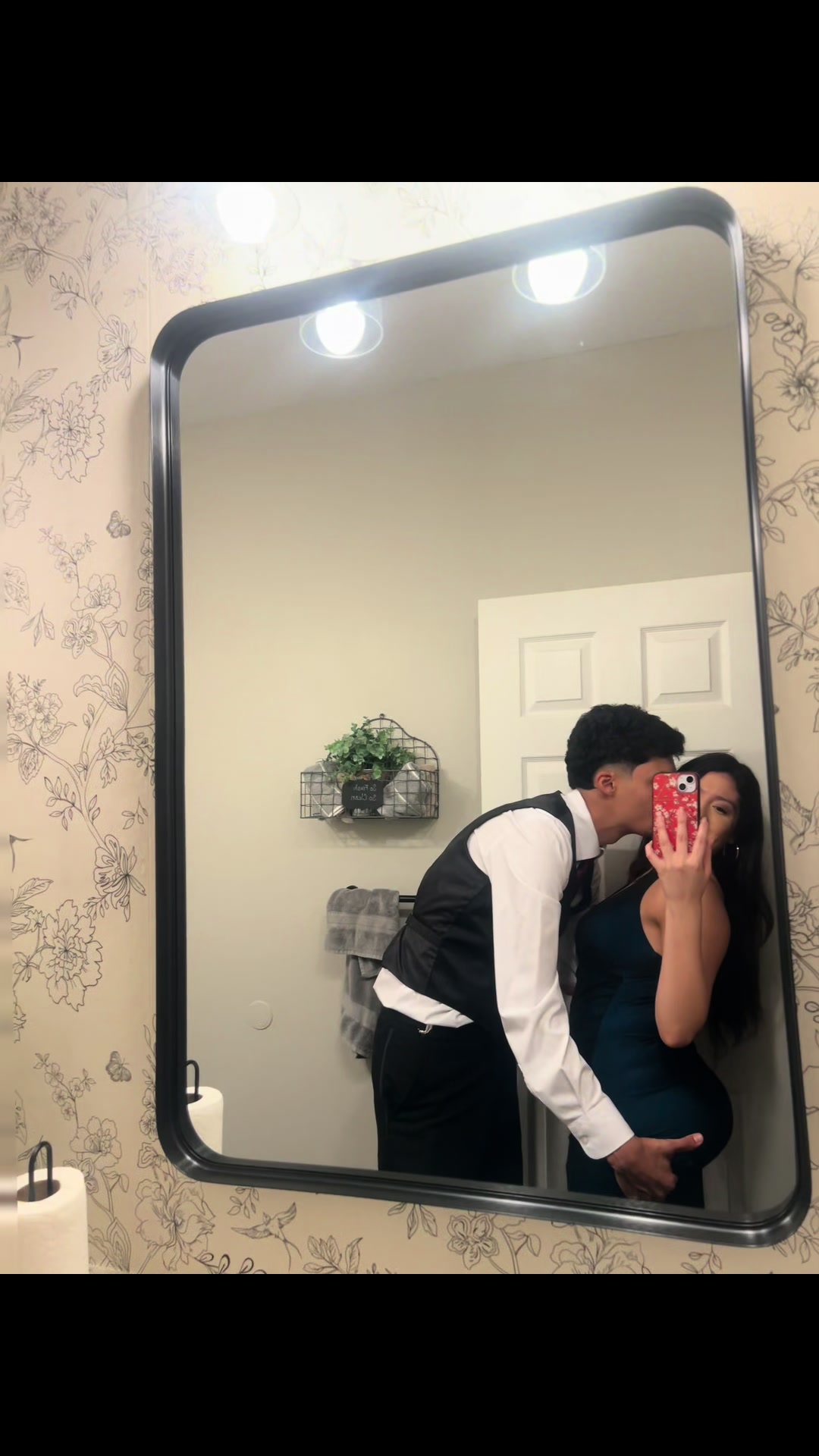 @VI
