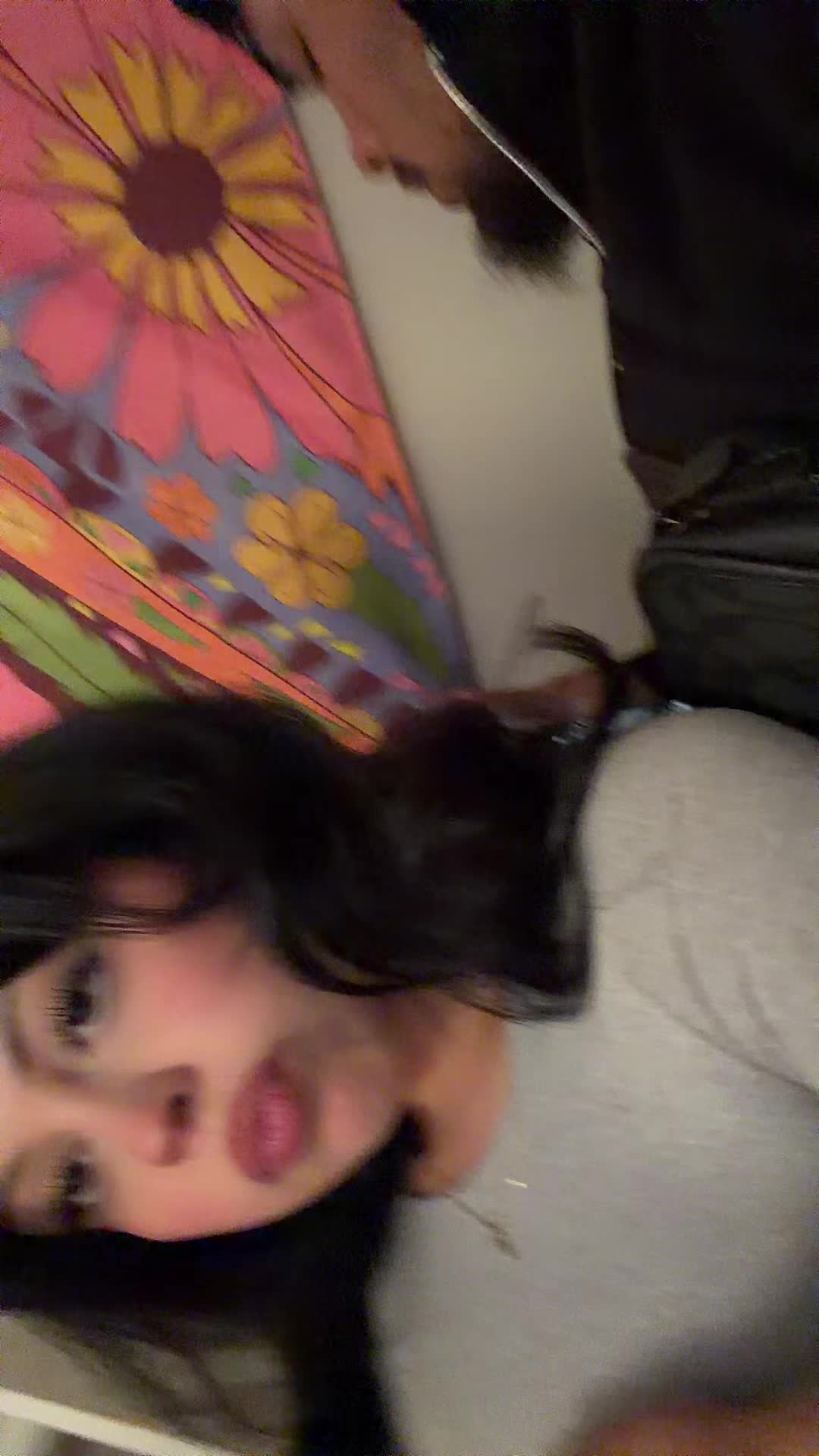 @moni