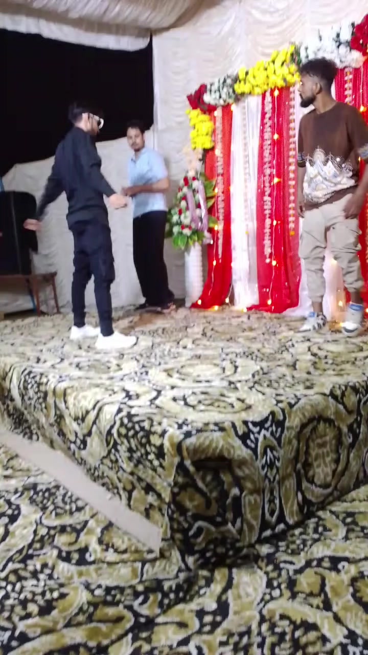 @Saqibdancer1
