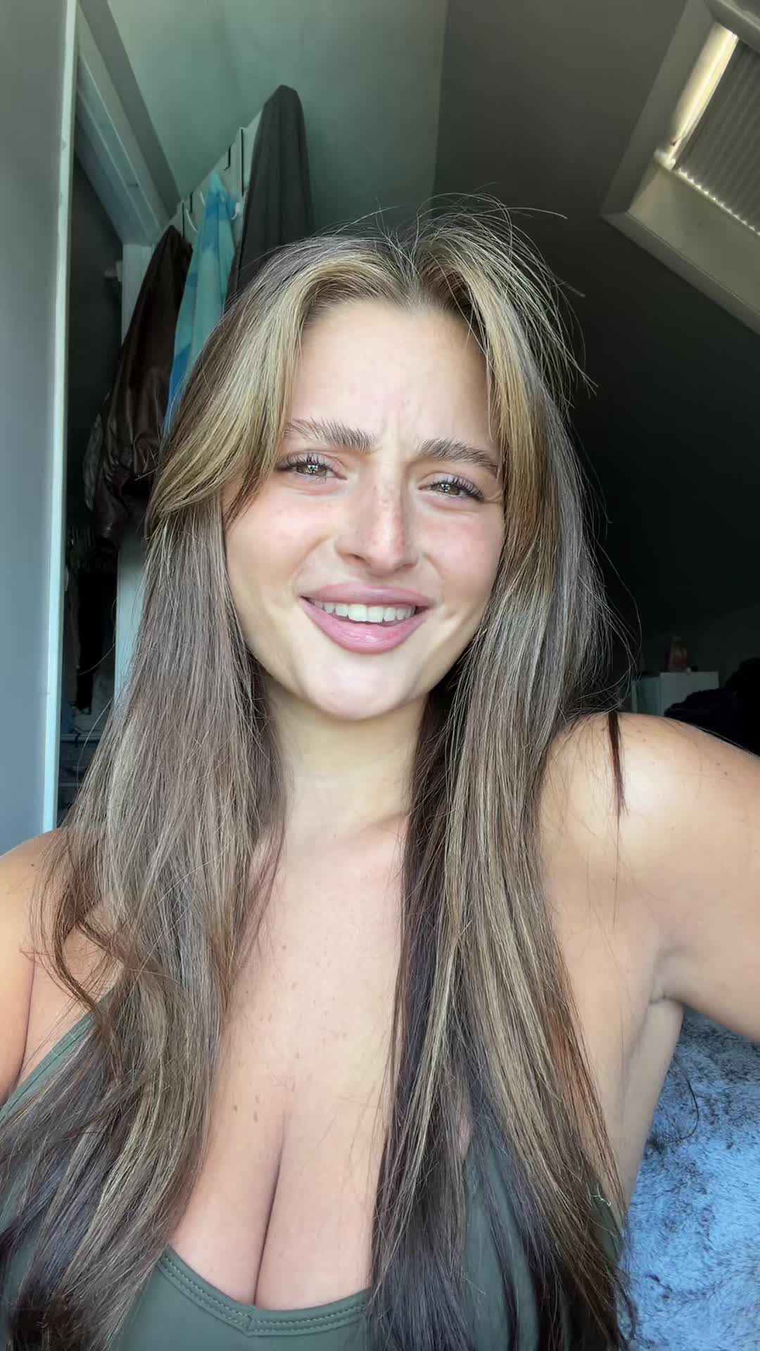 @cairaaa