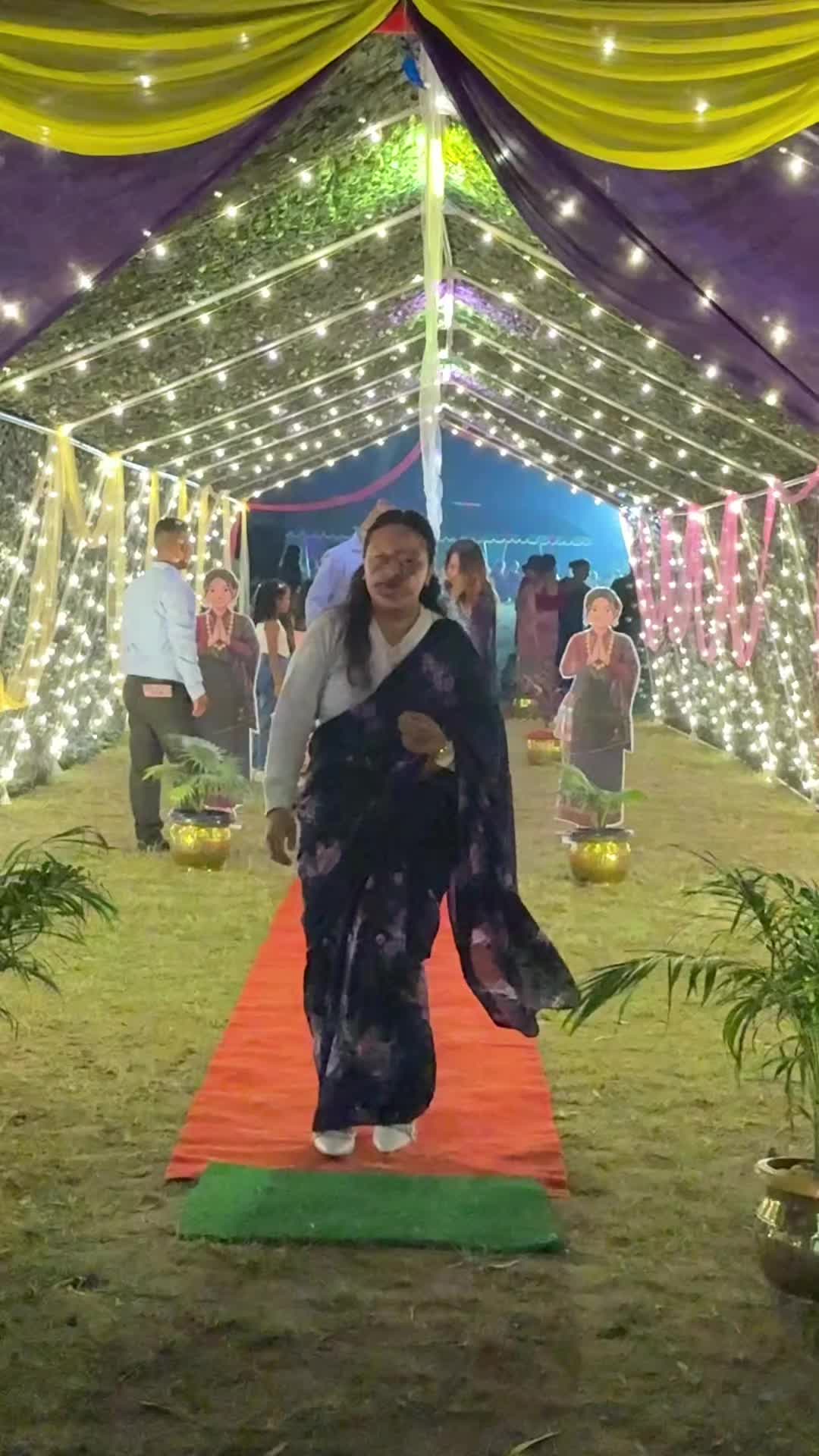 @ᥫ᭡ रबिना आले मगर ᥫ᭡