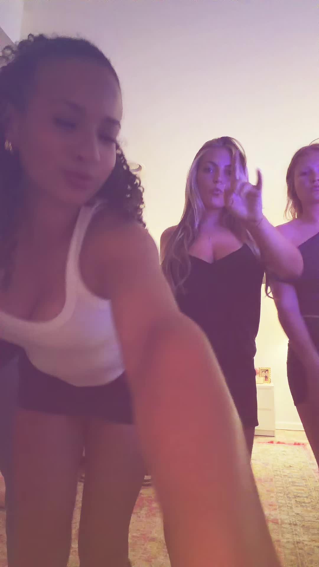 @mayaserm