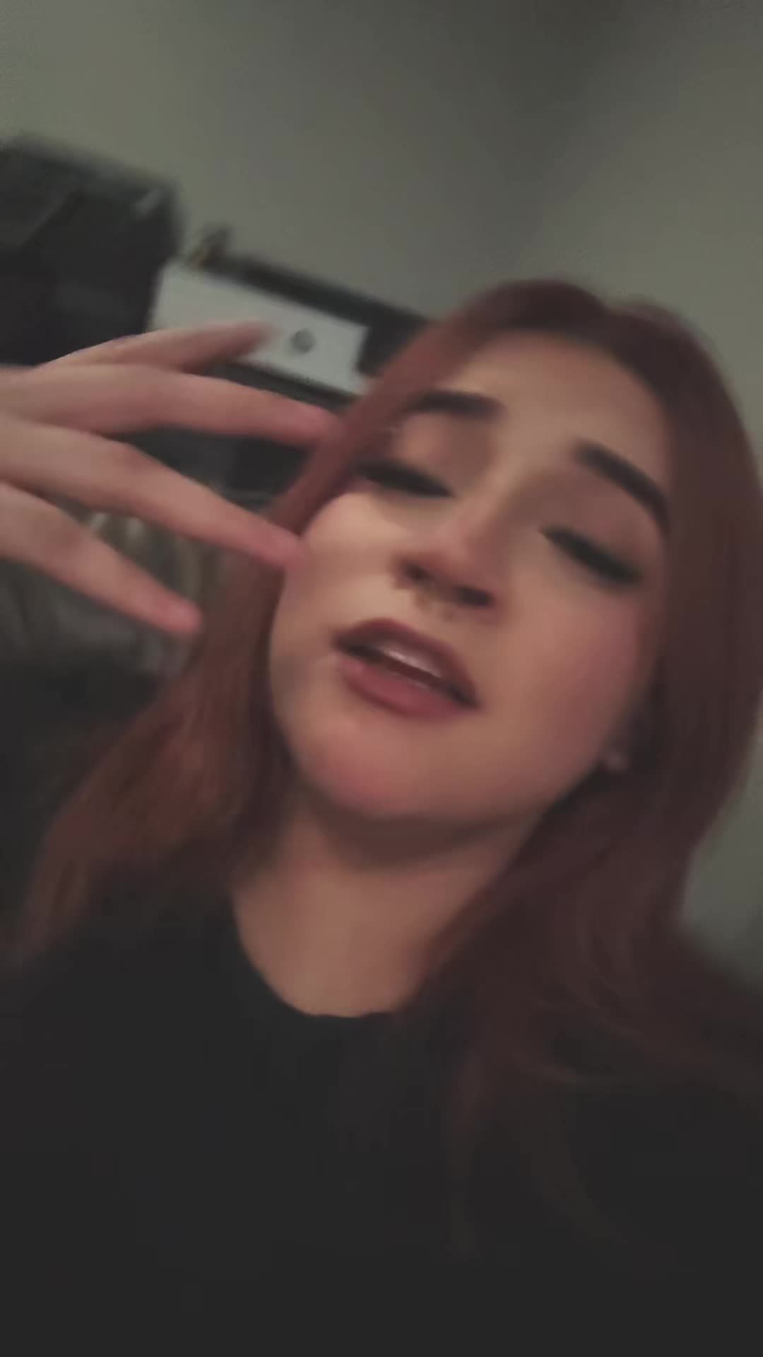 @Mia 🪬
