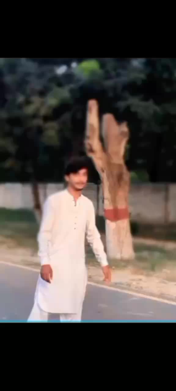 @MALIK ZAIN 😎⚡🤟
