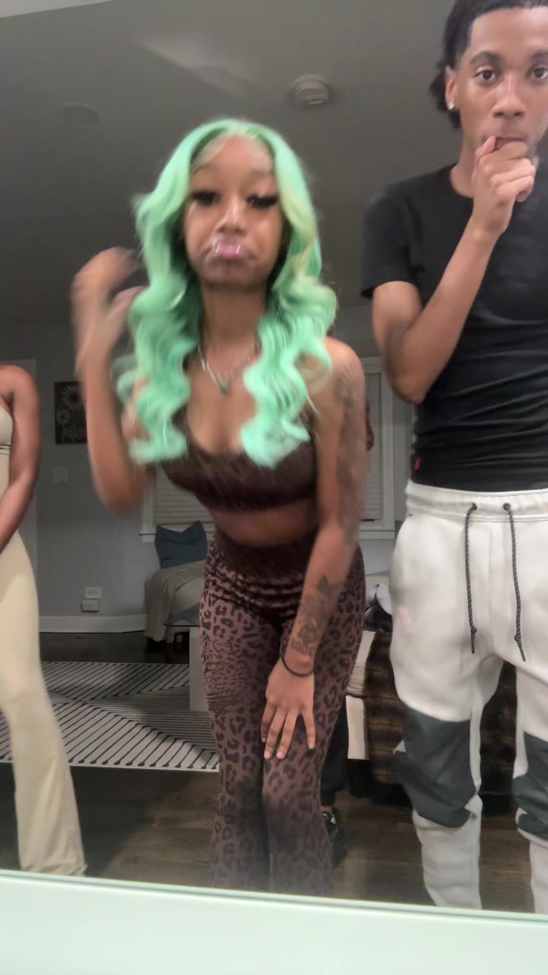 @Playb0ytwisted