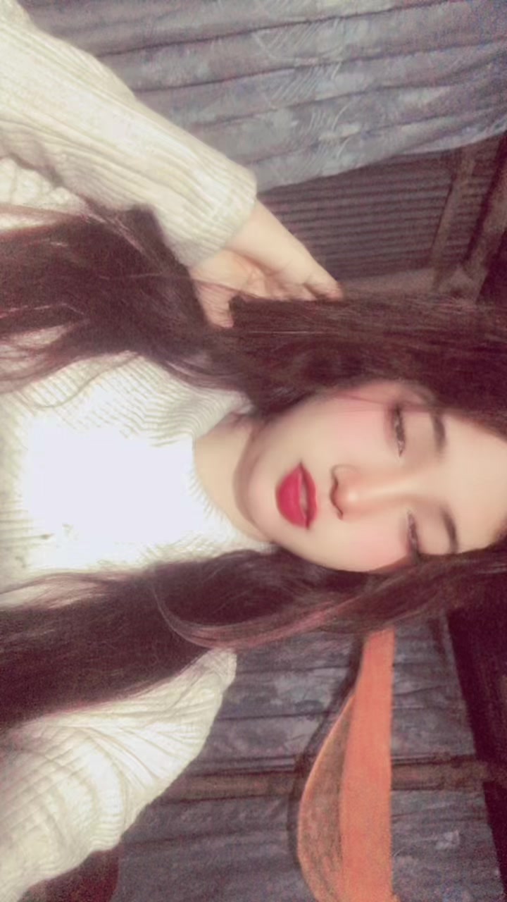 @MA HI_🌚💋