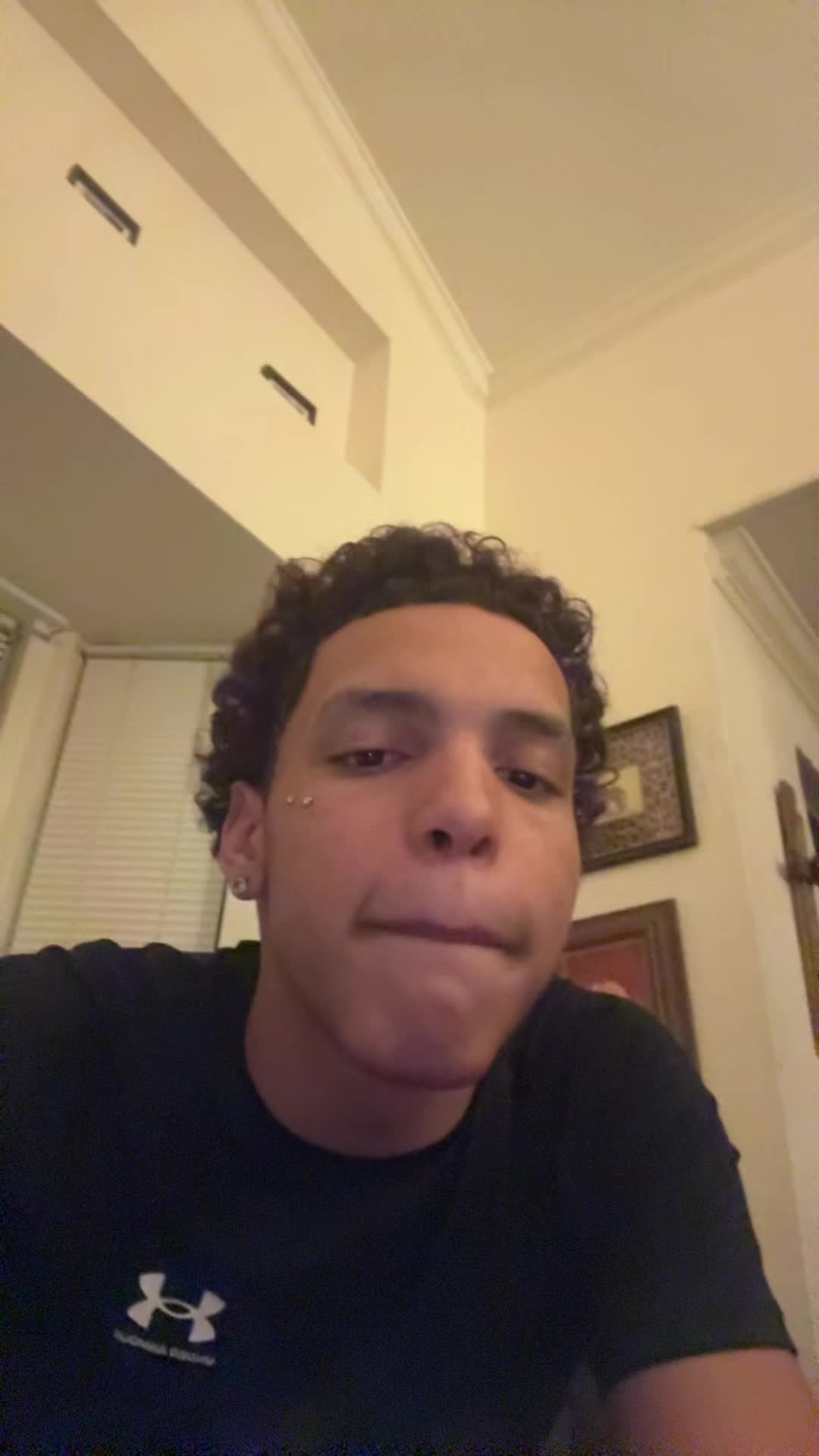@moneehog