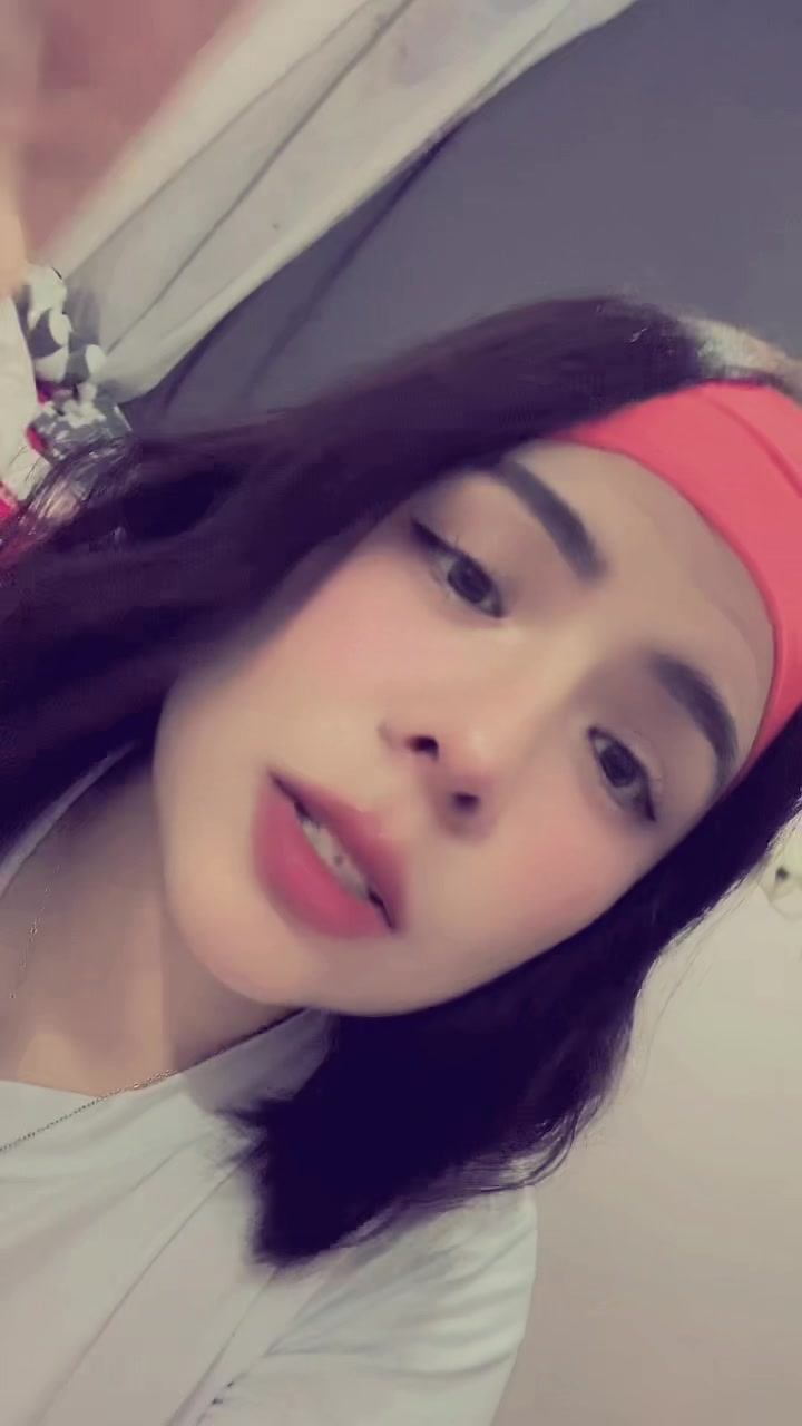 @𝕬𝖓𝖎🤎🖤
