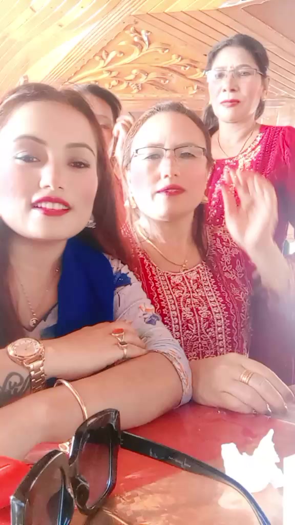 @BIMALA dukhi zindagi😭