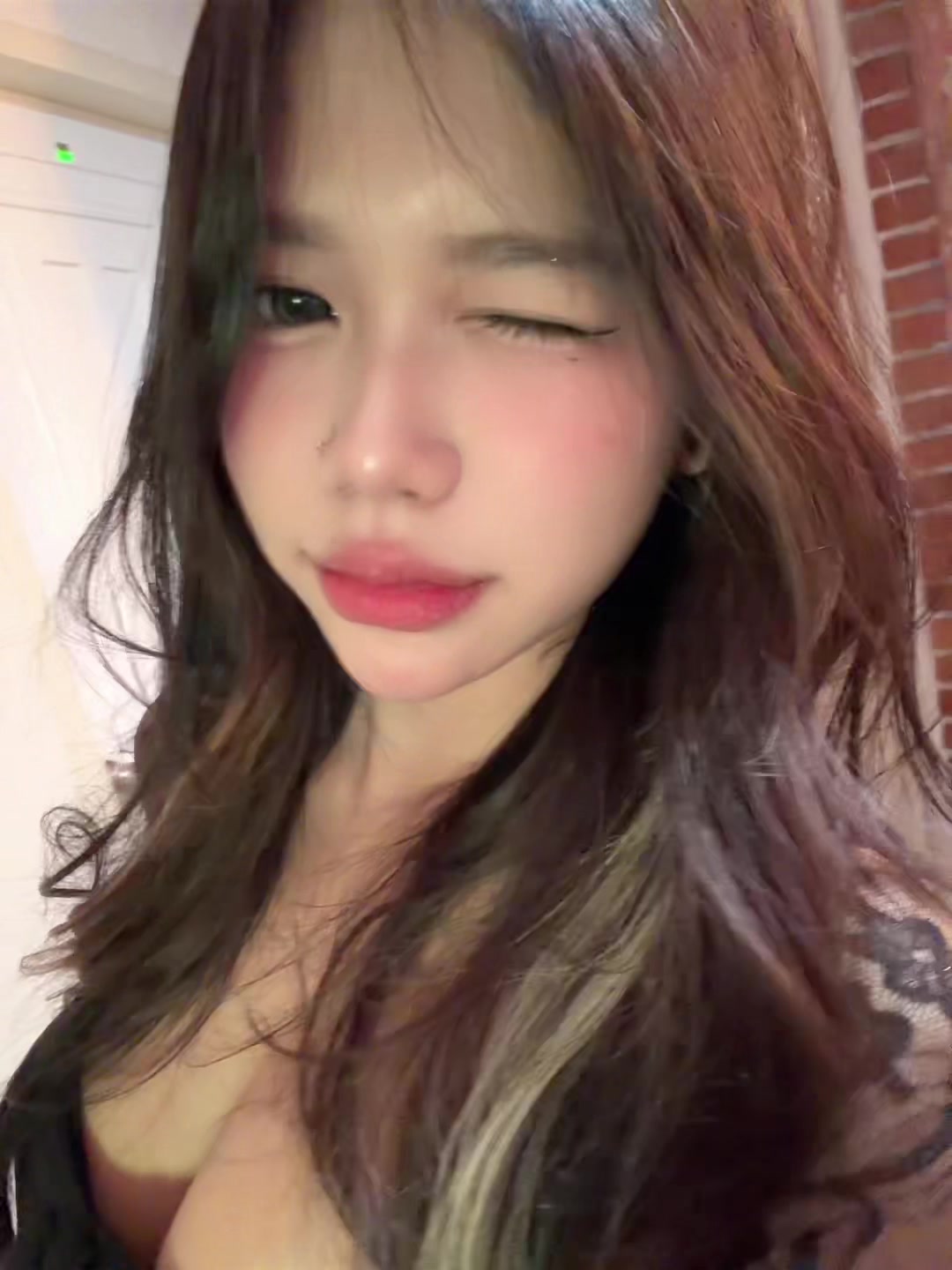 @ThiriHlaing