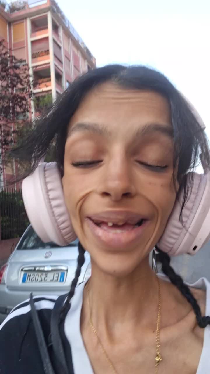 @Leila Kaouissi
