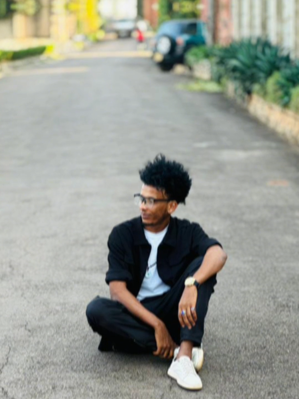 @Evu ሶቓር🇨🇭 💙🥂