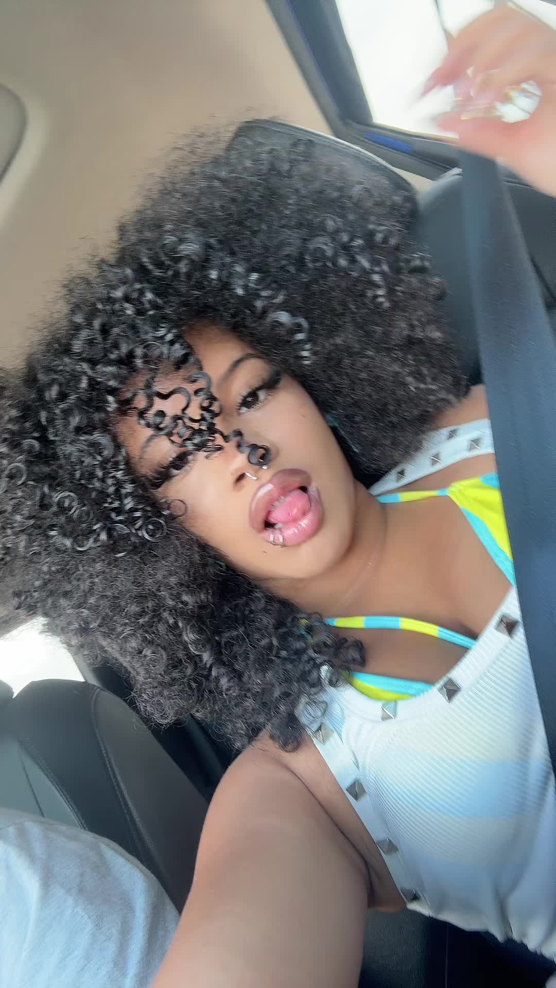 @dia
