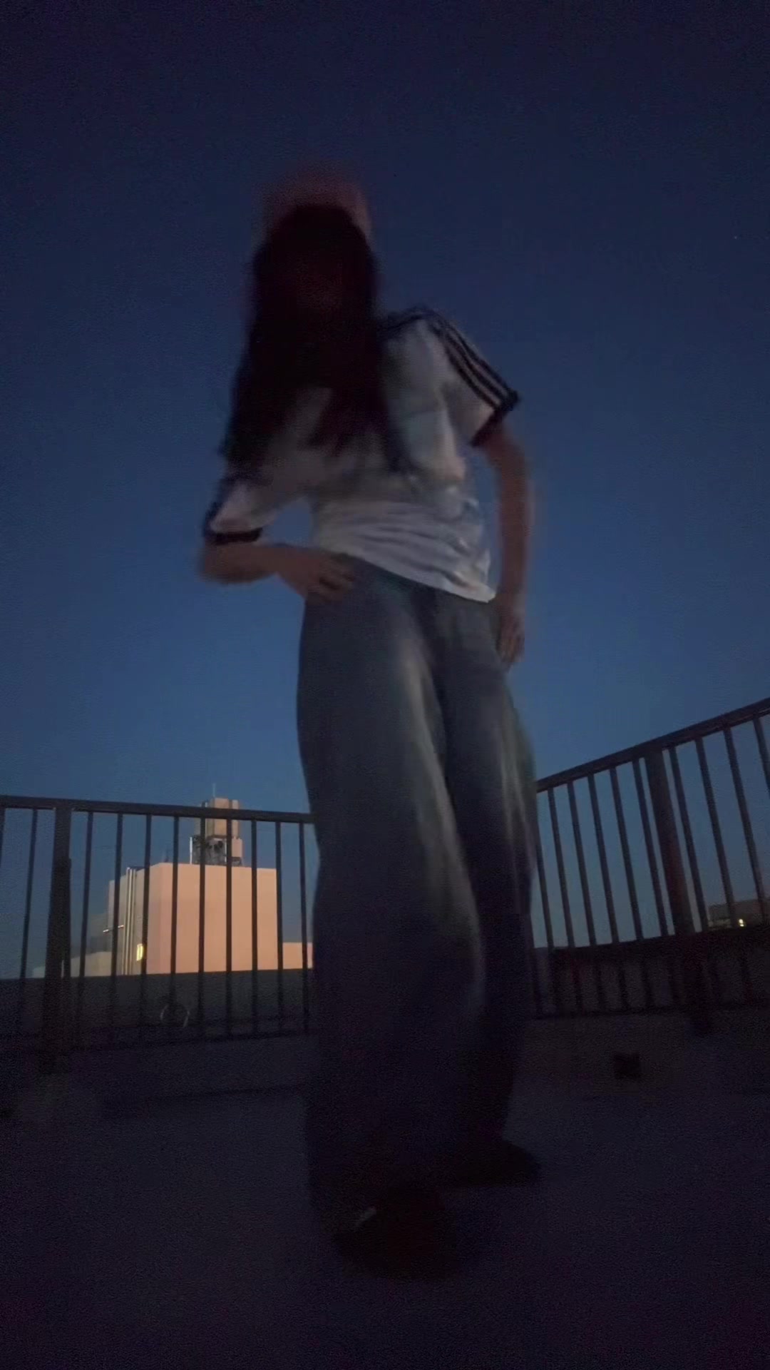 @HILARI MURAKI