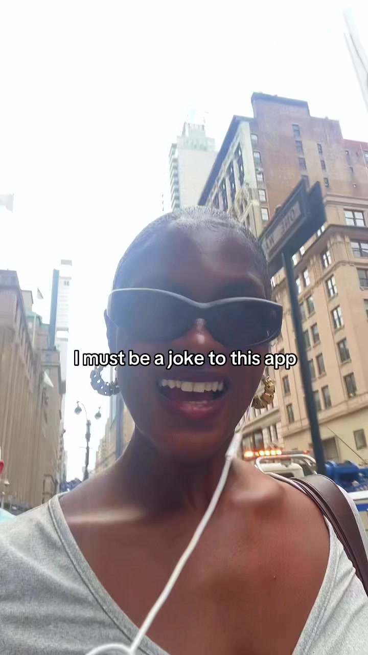 @MADEL&Eacute;INE