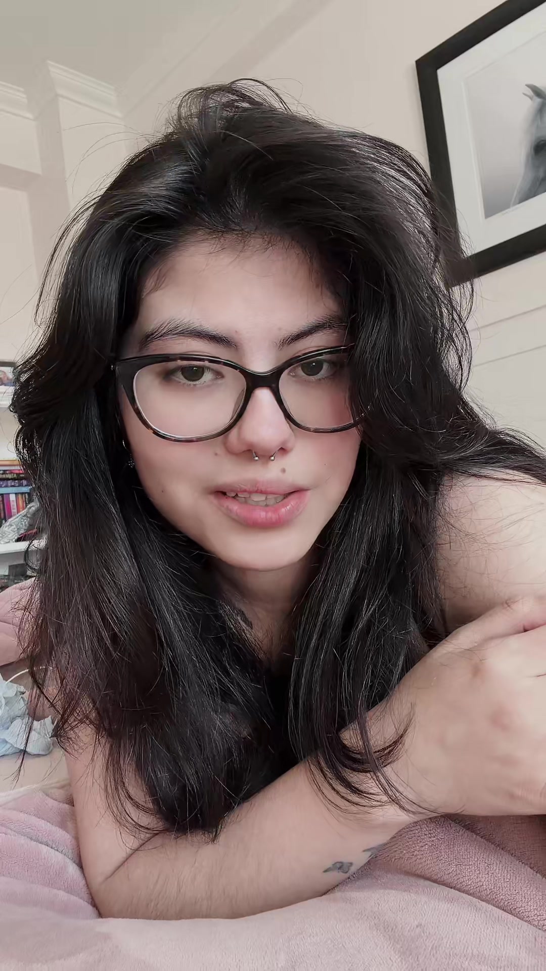 @Julia𖣂