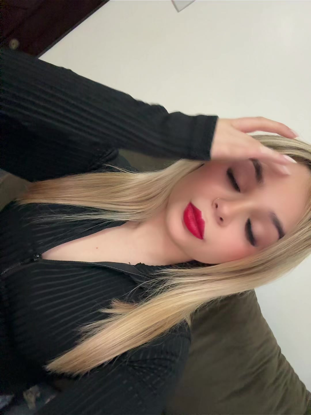 @Dudaa