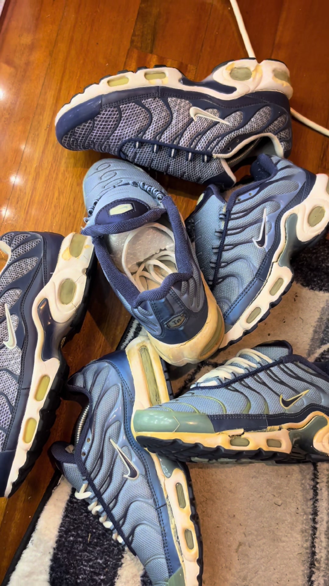 @laced_tns