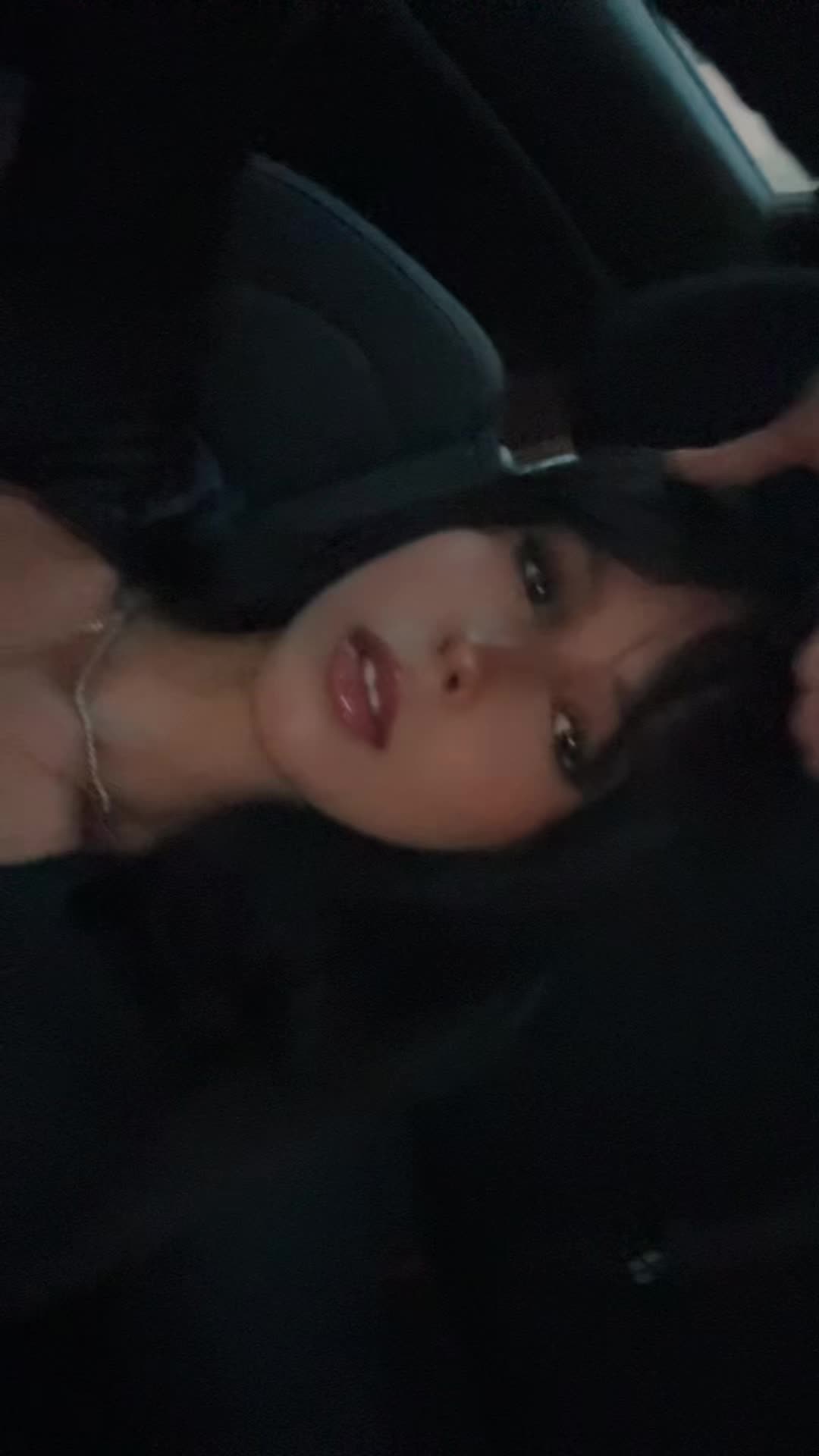 @paola krystal