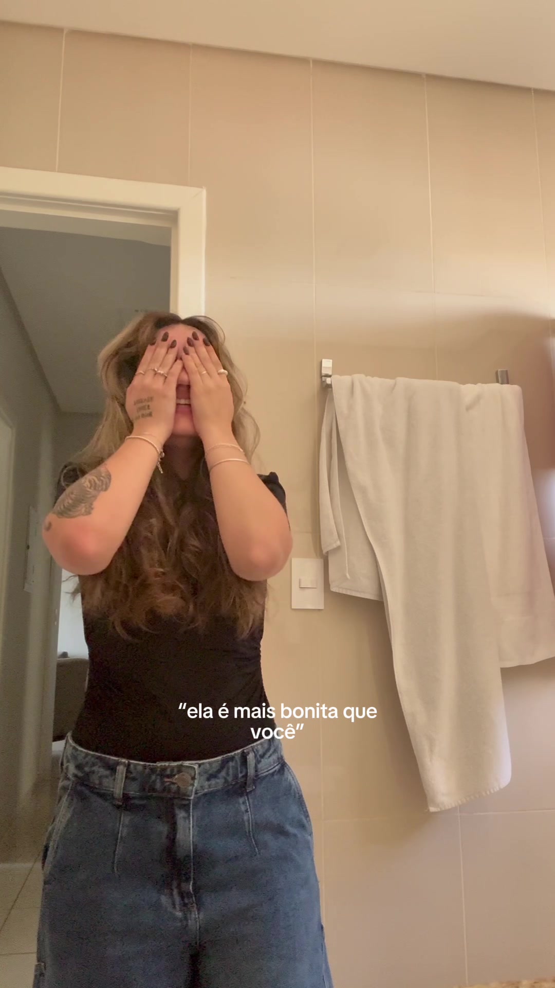 @anacat