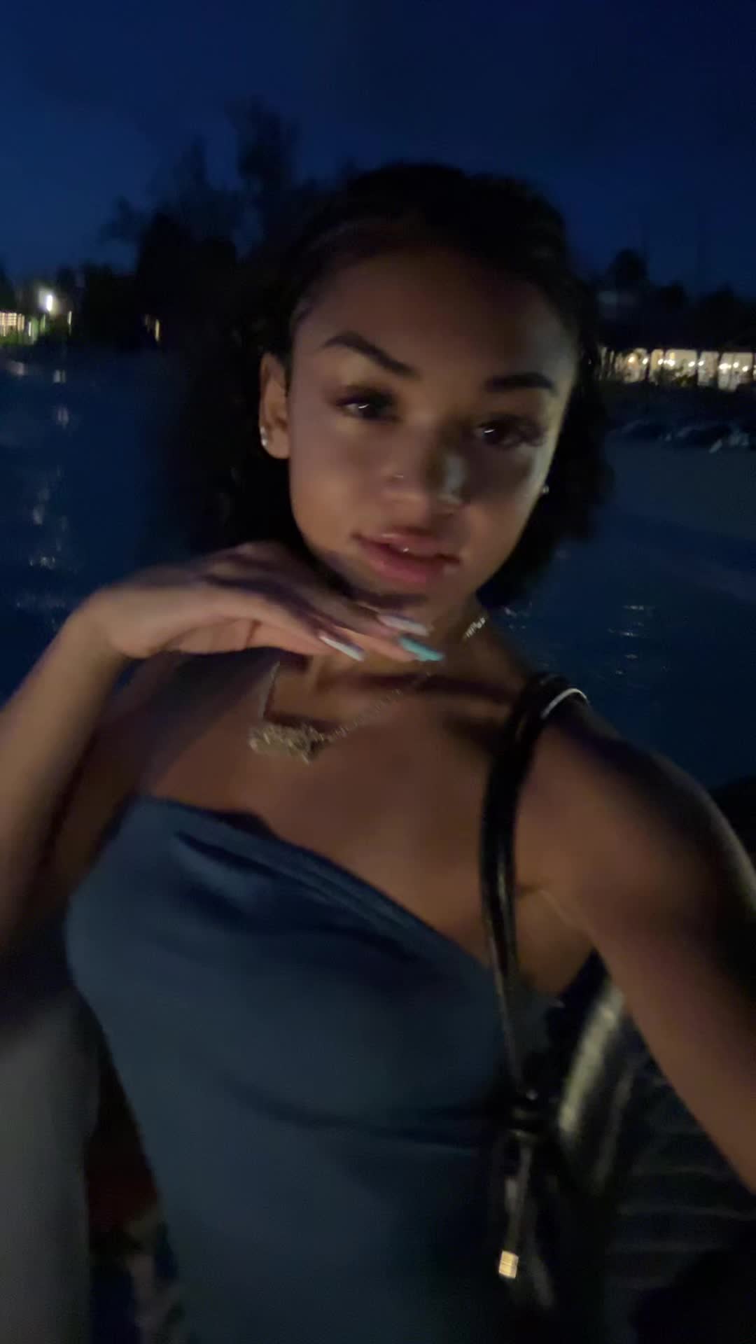 @nessa🦋