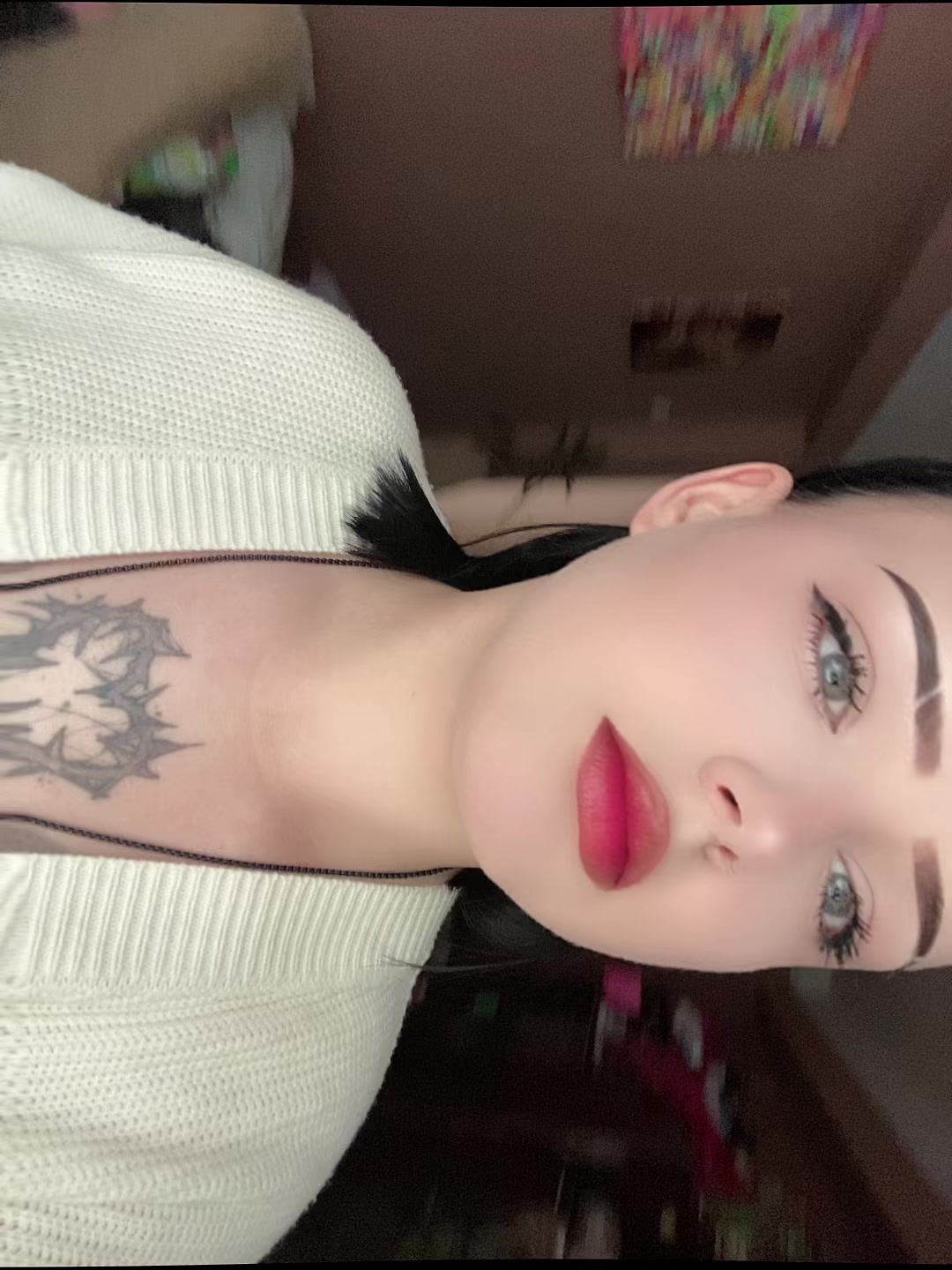 @Маленька