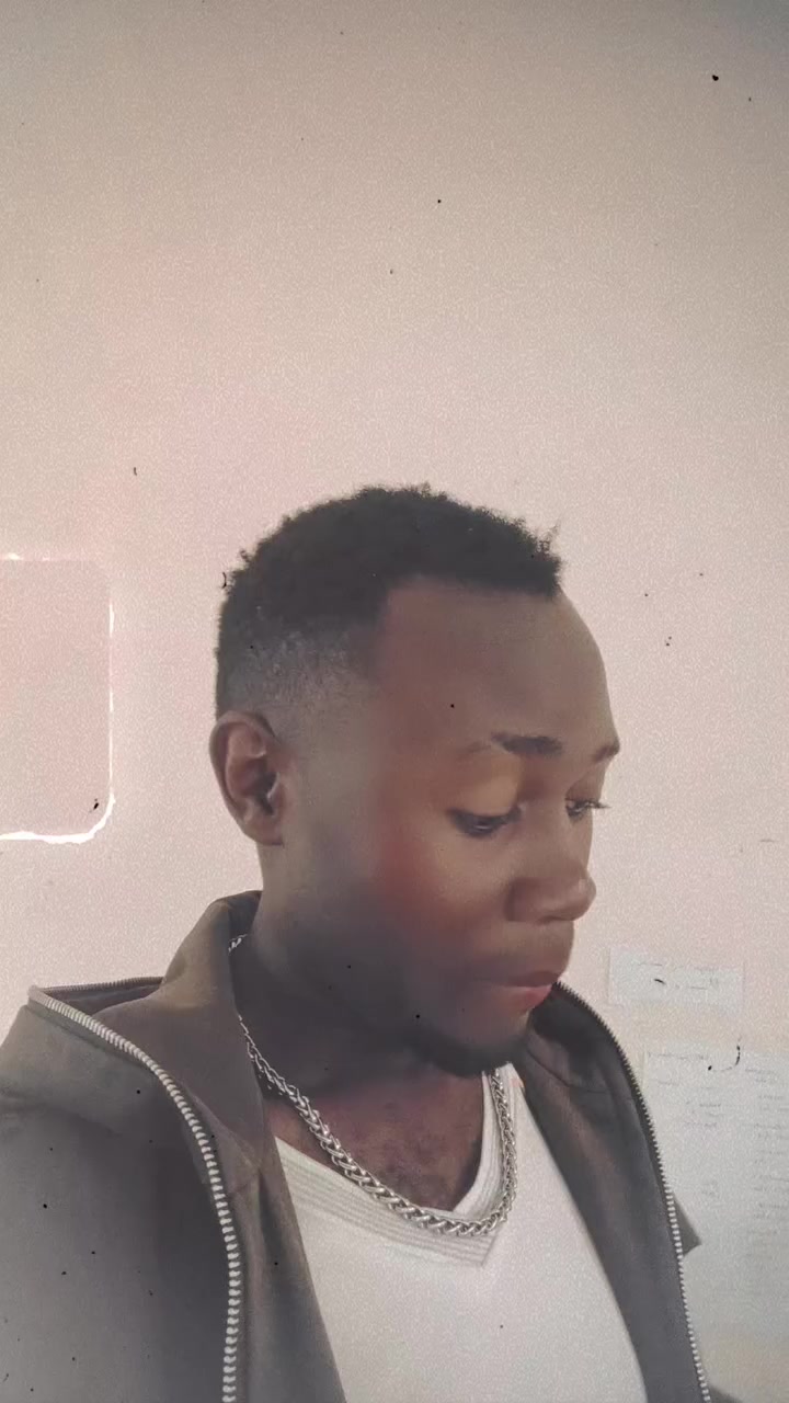 @petertheelyon