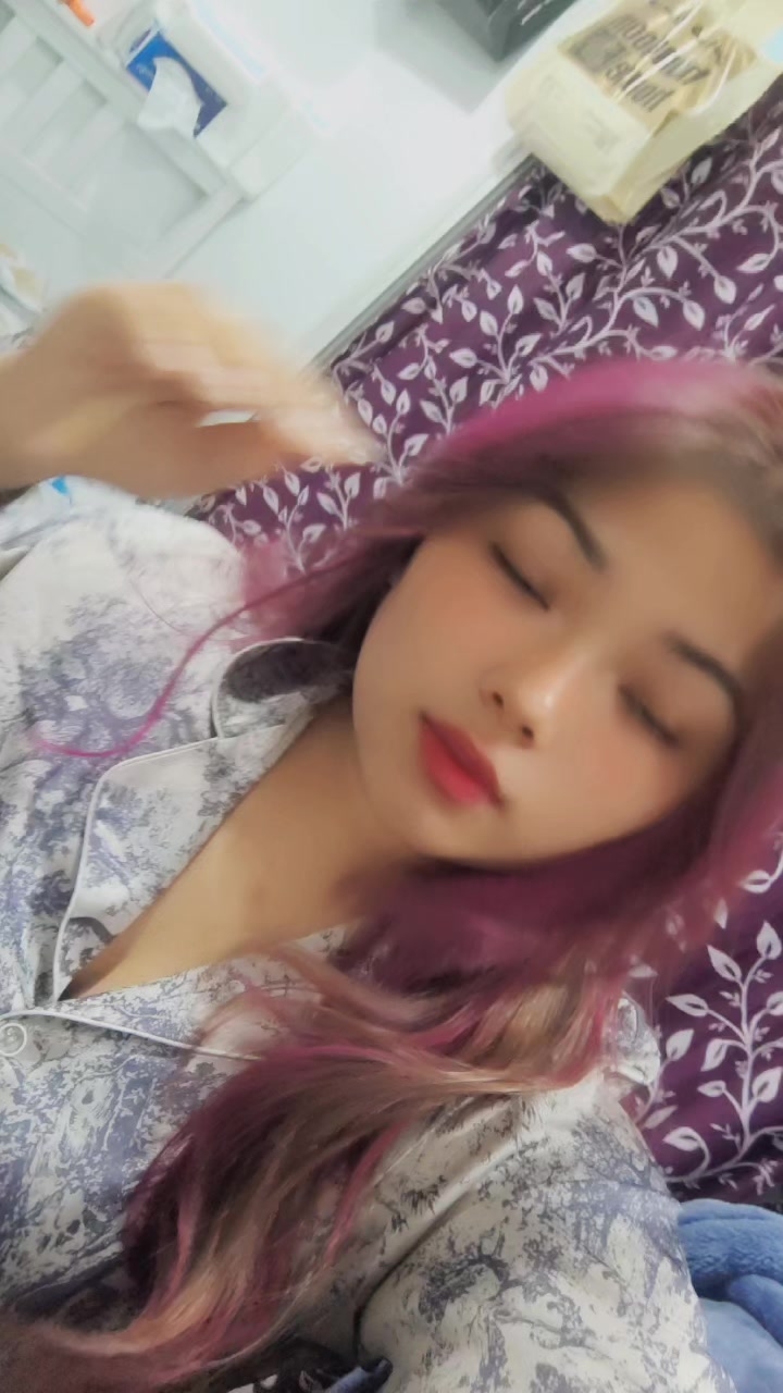 @이즘리티☠🐼