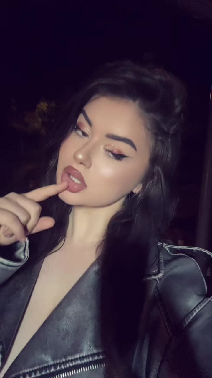 @Варя