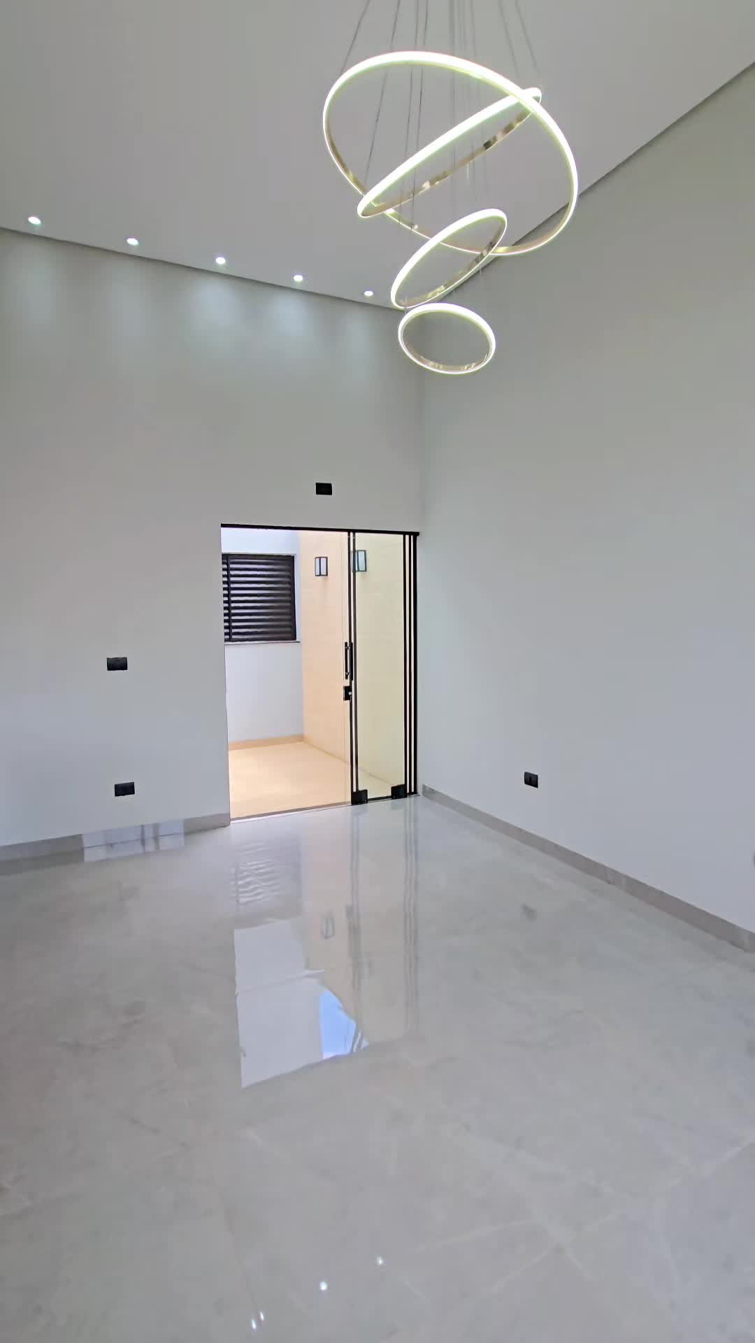 @elianeimobiliaria