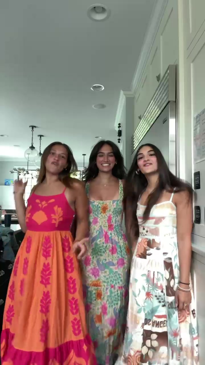 @Bella