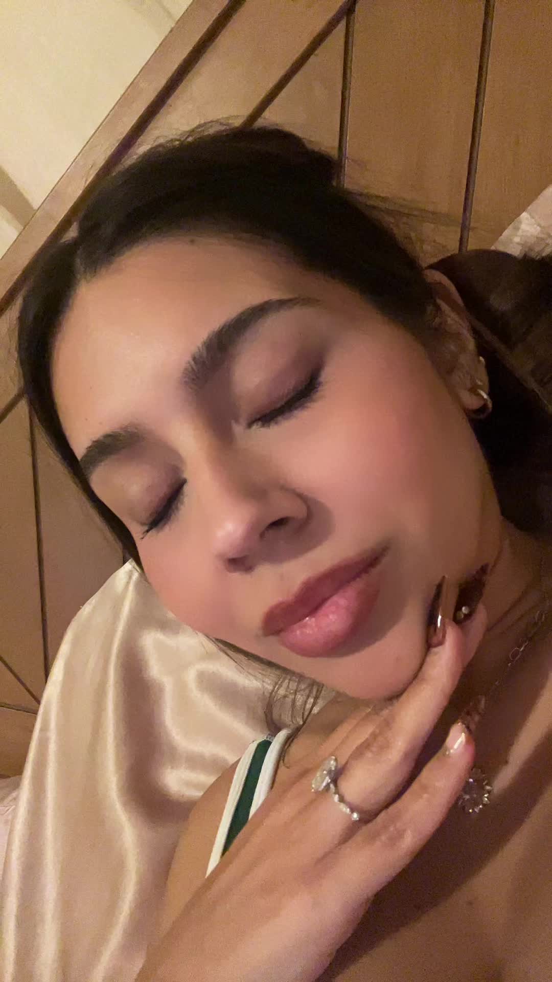 @Dani |Diary of an OverSharer💖