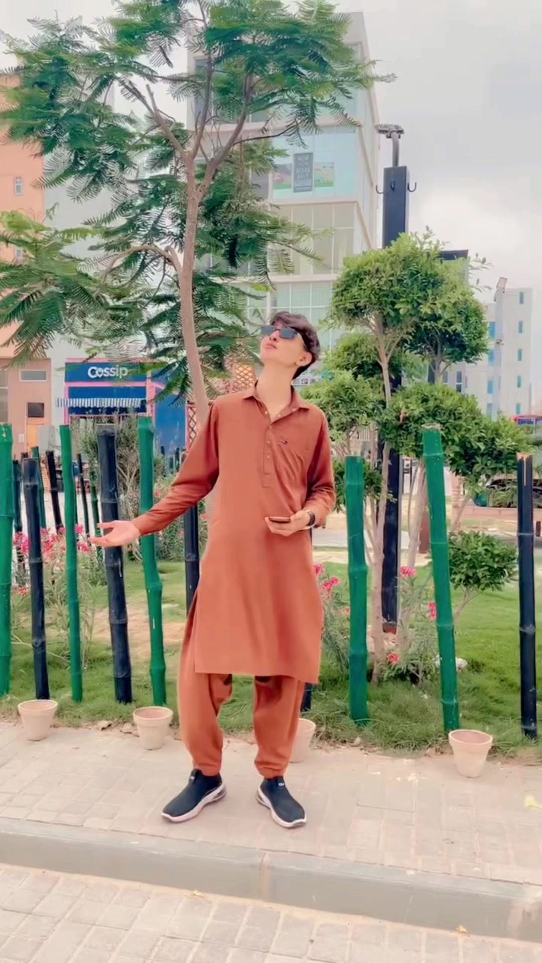 @𝑨𝒅𝑬𝒆𝑳_𝑩hÃi🚩