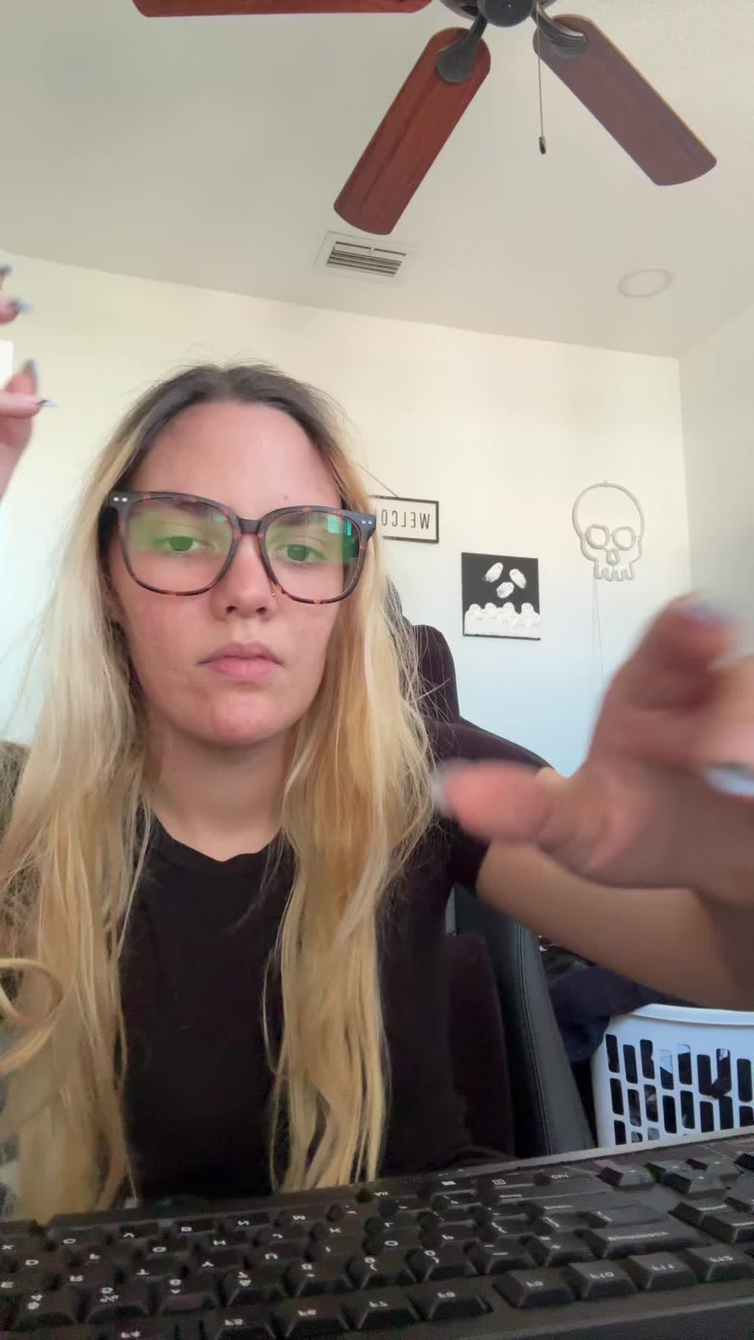 @KT