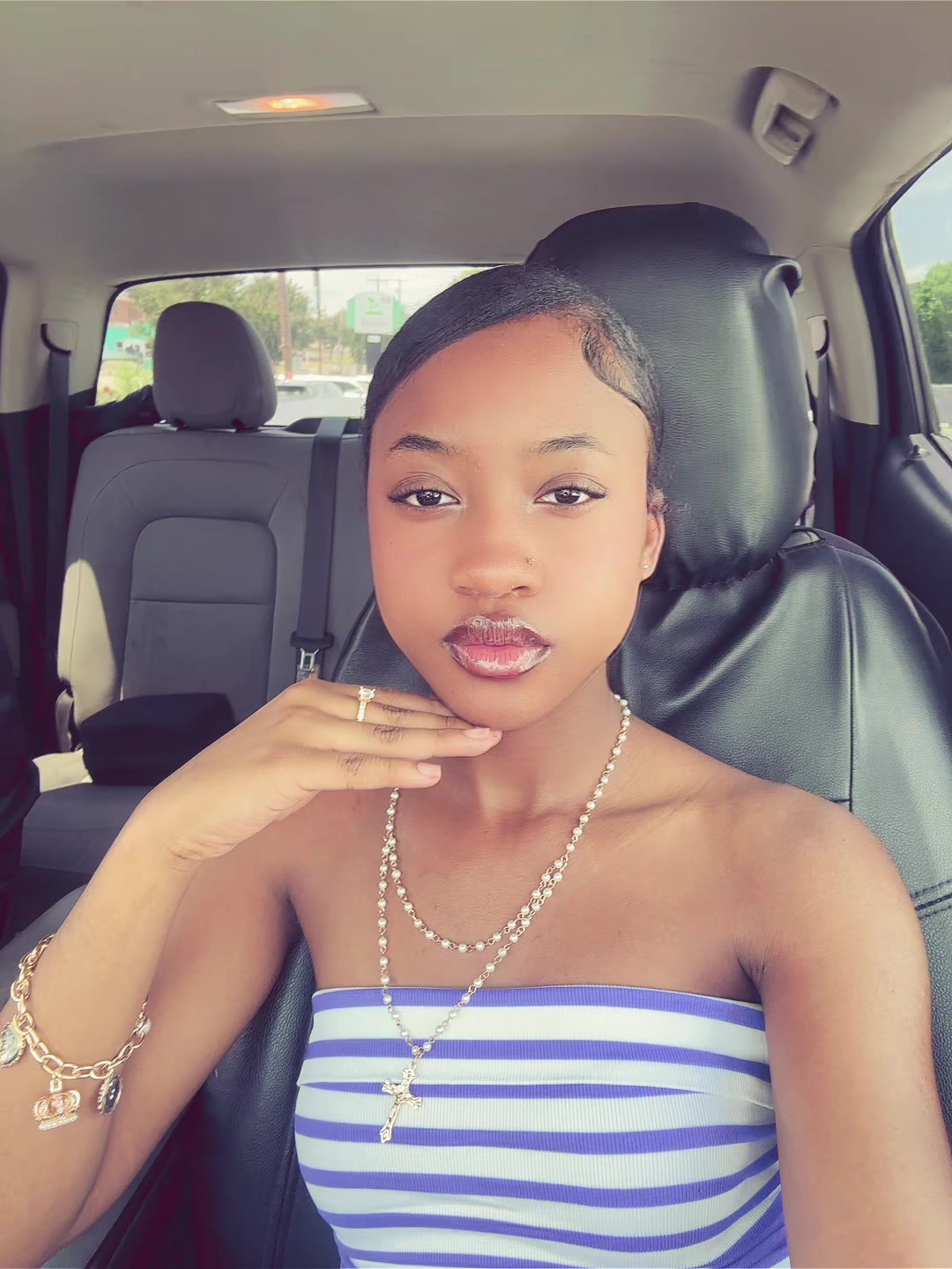 @exclusive.ladiibug
