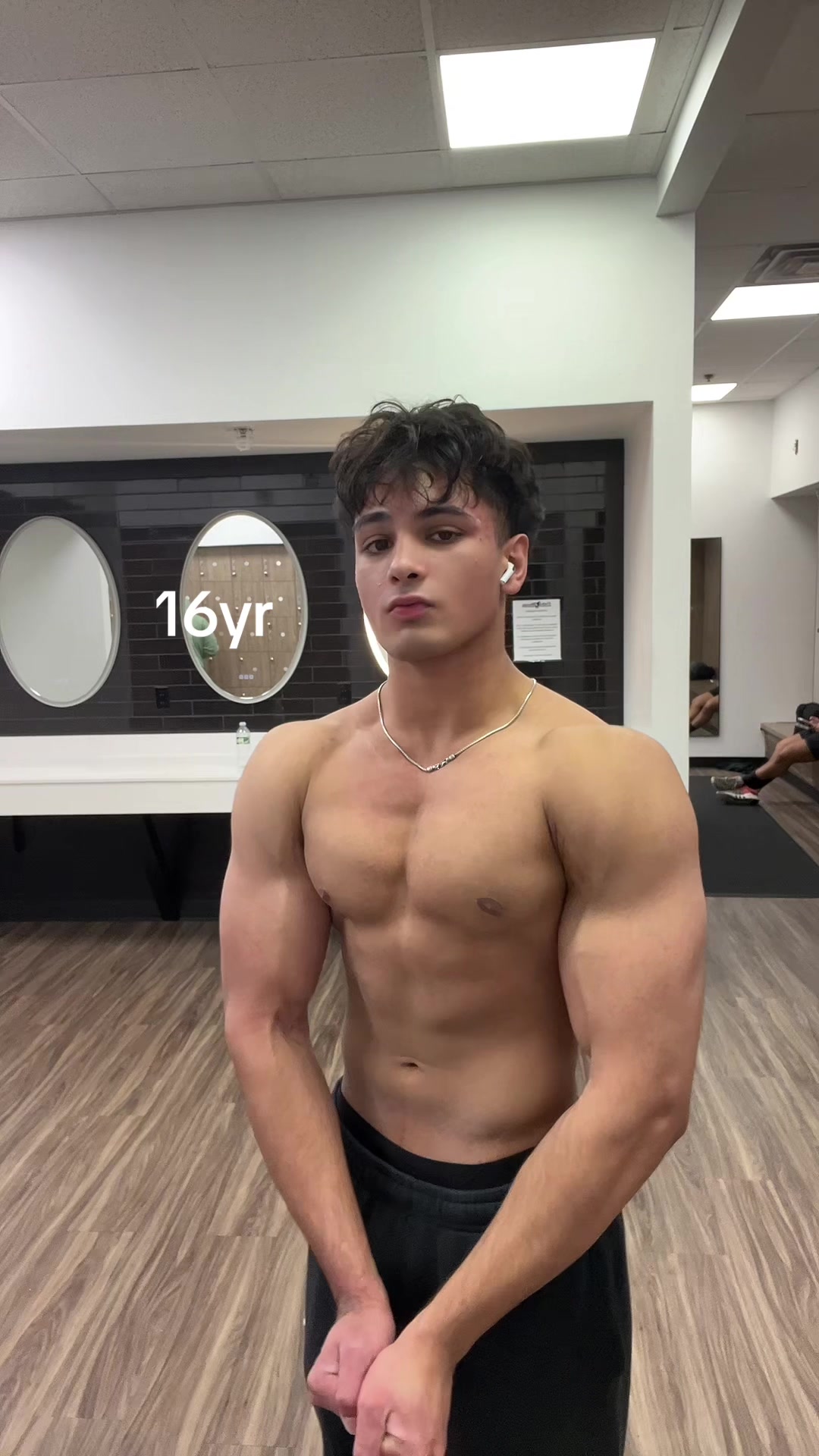@amohlift.